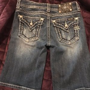 Miss Me size 26 bermuda